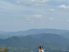 -天姥山