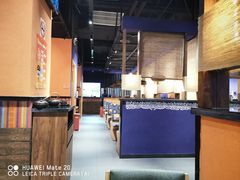 大堂-麦麦山云南菜(复地活力城店)