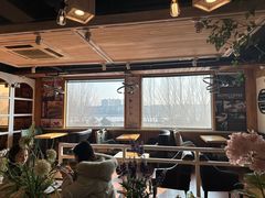 -劳顶笨咖啡(丽水宜家店)