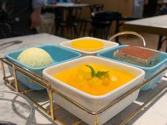 甜品四宫格-曼玉餐厅(中原万达店)