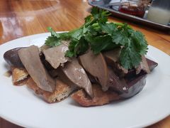 -乌文新澄海卤鹅店