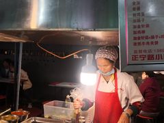 -正宁路小吃夜市