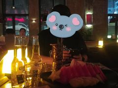 -FOUR PLAY BAR