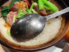 腊味煲仔饭-避风塘(宝山万达店)