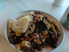 -亚伟瓦罐面美食城(淇县总店)