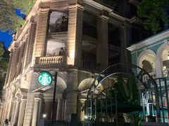 -星巴克臻选(广州沙面店)