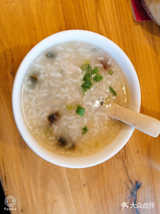 谷连天八宝粥(丰收店)皮蛋瘦肉粥图片