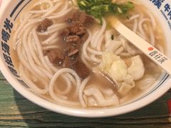 -鑫花溪牛肉米粉(东环大润发店)