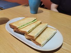 -HELLO 27 意面·沙拉·帕尼尼