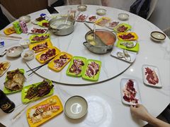 -养牛邓·潮汕牛肉海鲜自助火锅(广州店)