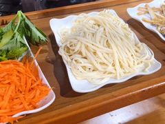 -清真·马坡烧烤涮牛肚·酸浆火锅(新区总店)