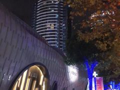 -上海尚嘉中心