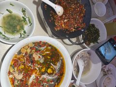-味上湘菜馆(阿波罗店)