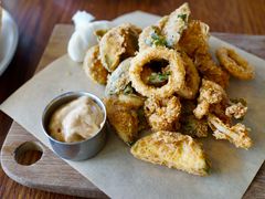 -ROAST coffee & eatery