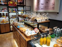 面包甜点陈列柜-南京冠生园(太平南路店)