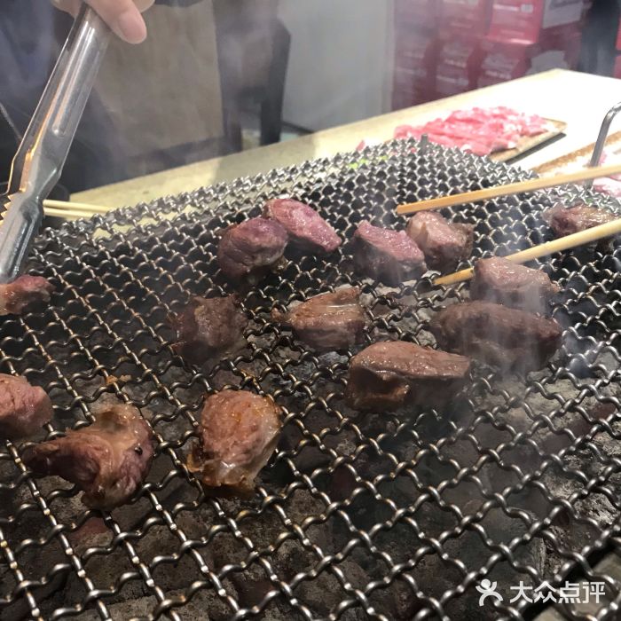 大油嘴碳烤油边大油边图片