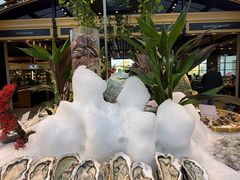 -川骄海鲜自助(王府井奥莱UP TOWN店原世界之花店)