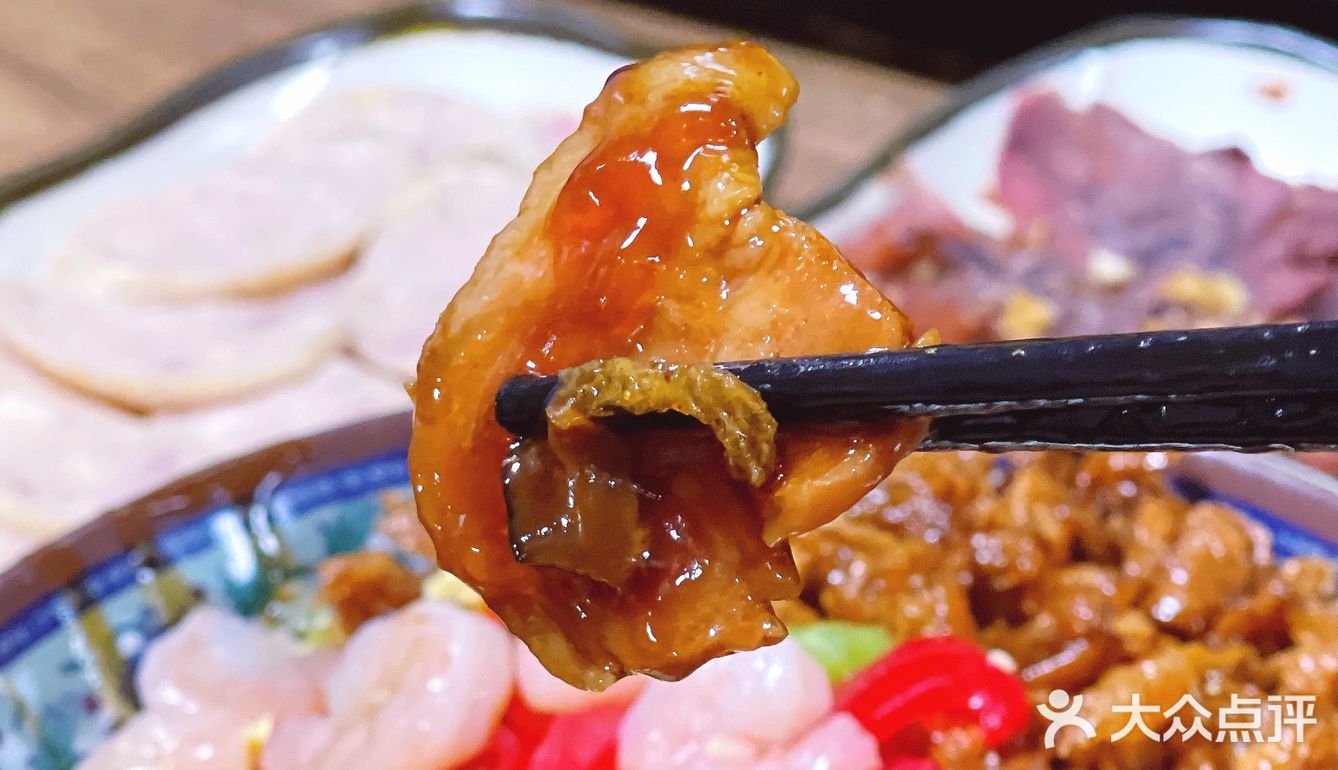 人满为患的大姨捞面！