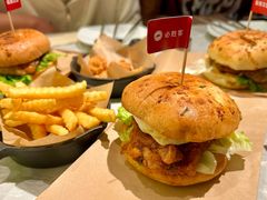 -必胜客(远大路店)