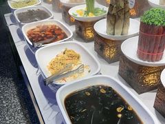 -山里屯铁锅炖·东北菜(康桥店)