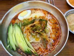 -韩风烤牛肉冷面店