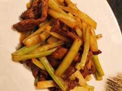 小炒牛肉-丝路金桃·新疆菜(徐汇店)