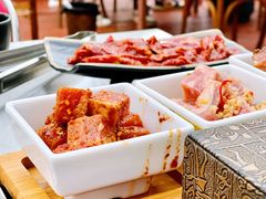 三味骰子牛肉-呼吉牧蒙古烤肉·烧烤·小龙虾