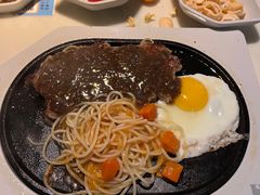 -豪客来牛排(中央花苑店)