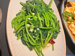 炝炒地瓜叶-山石榴·贵州菜(丰盛里店)