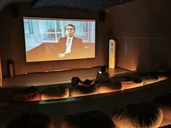 -涨巢·潮玩水疗局