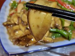 -菌之家·专业纯野生菌火锅·特色炒菌