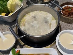 -煲王粤菜餐厅(中侨中心店)