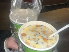 -清真老马家国华牛奶鸡蛋醪糟(正宁路店)