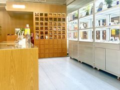 -无奔眼镜·蔡司·依视路授权店(马家堡店)