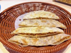 蒙古馅饼-套娃酒店-中餐厅