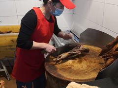 -岚谷翁家熏鹅(大同街店)