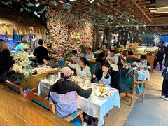 -领鲜活海鲜榴莲自助火锅(东门店)