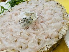 -官塘陈记鱼生·潮汕砂锅粥·牛肉火锅(潮枫路总店)