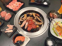-和牛 烧肉寿喜烧涮锅 善(心斎橋店)