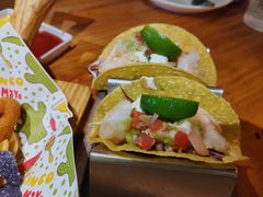 -Famous肥猫墨西哥音乐餐吧(五棵松华熙LIVE店)