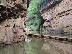 -龙潭大峡谷