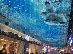 -八一路好吃街(雨田商务大厦店)