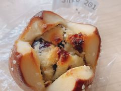 蔓越莓椰子碱水球-野上麦田(中贸广场店)