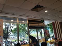 -麦当劳(十字街店)