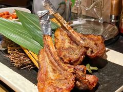 -山川小町·极番烧肉(新地假日广场店)