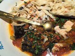 -坛宗剁椒鱼头(河西王府井店)