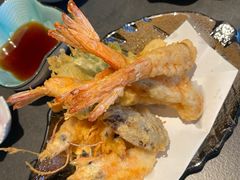 -铭牛烧肉·和牛海鲜自助(高新月牙湖店)