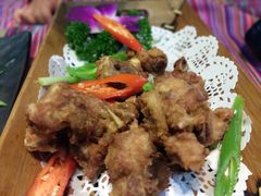 -香巴拉云南餐厅(华莱坞店)