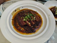 -新天明砂锅鱼头煲