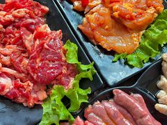 -啊美丽炭火烤肉(滑翔一店)